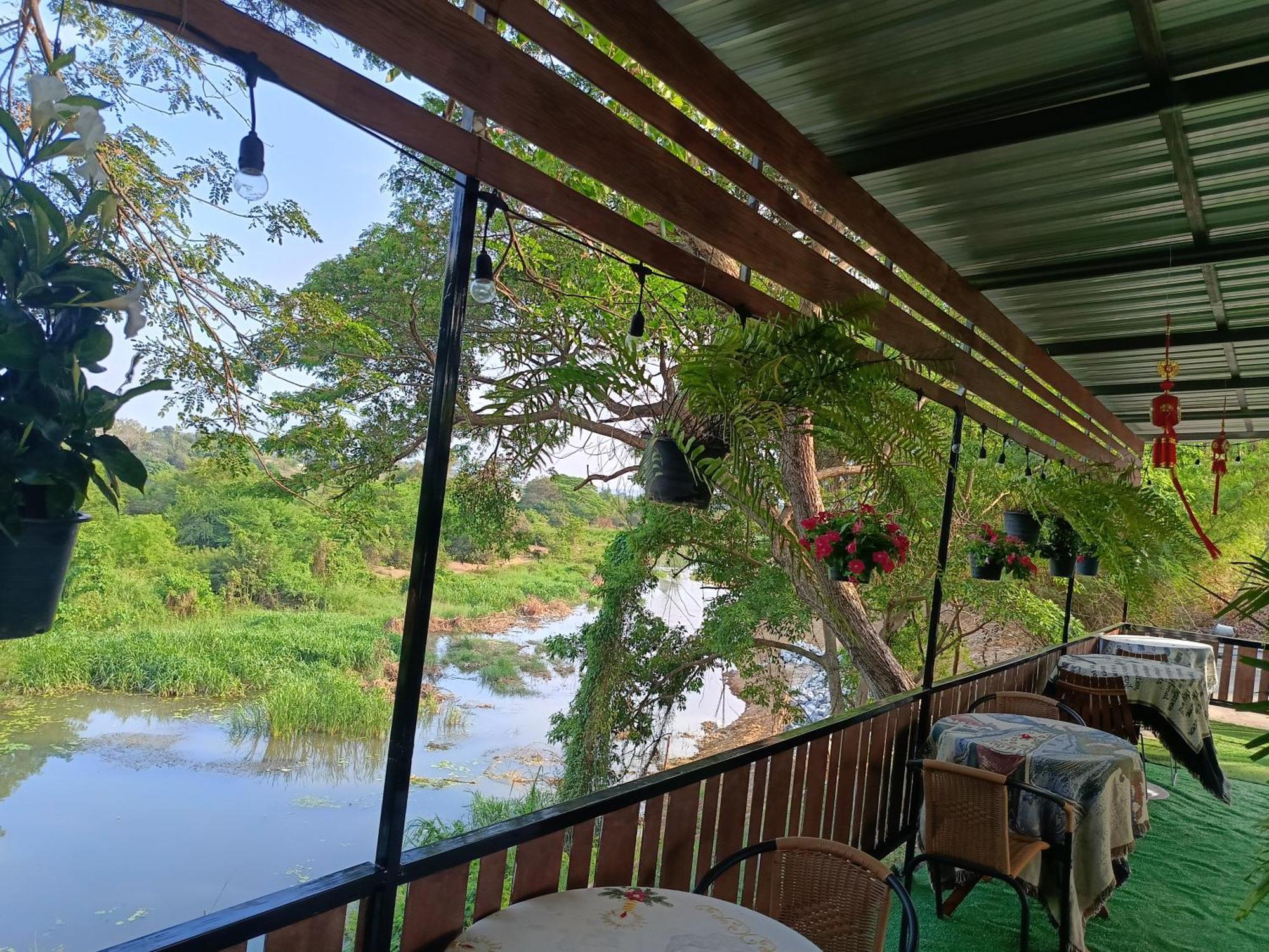 Bussaracum Resort Kanchanaburi Exterior photo