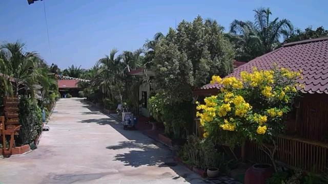 Bussaracum Resort Kanchanaburi Exterior photo